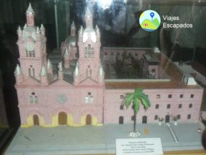 Maqueta de la Basílica del Señor de los Milagros